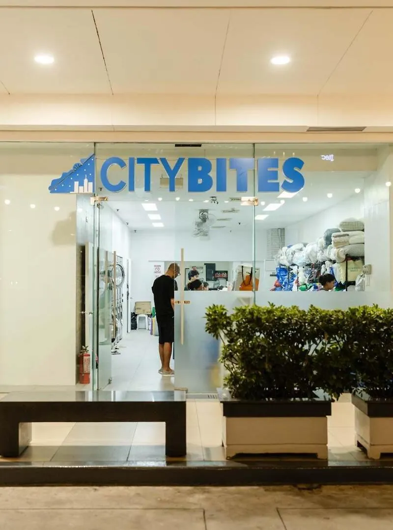 Apartment Shore 2BR De Luxe Suite, Mall of Asia Manila Philippines